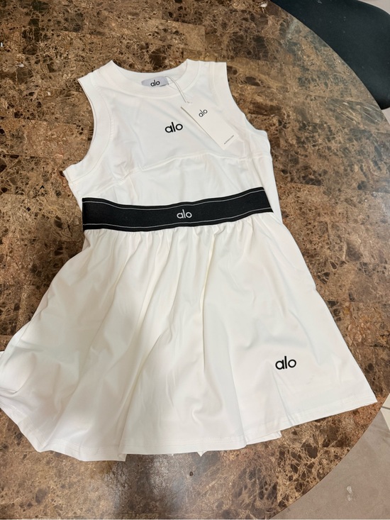 ALO Yoga Dresses & Skirts - ALO White Athletic Tennis Dress with Black Waistband